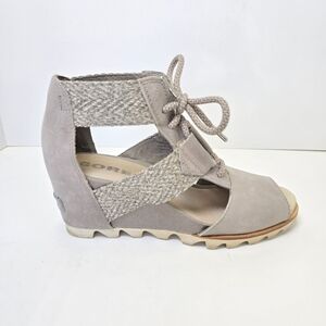 Sorel Joanie wedge open toe sandal Gray size 9.5